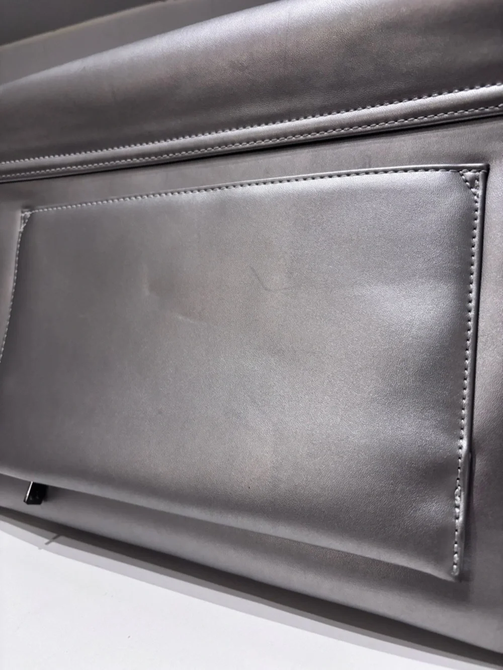 Glamaholics L Chain Flap Bag - Picture 10 of 14